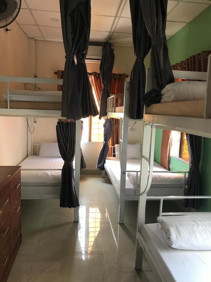 Maily Hostel Hue Exterior photo