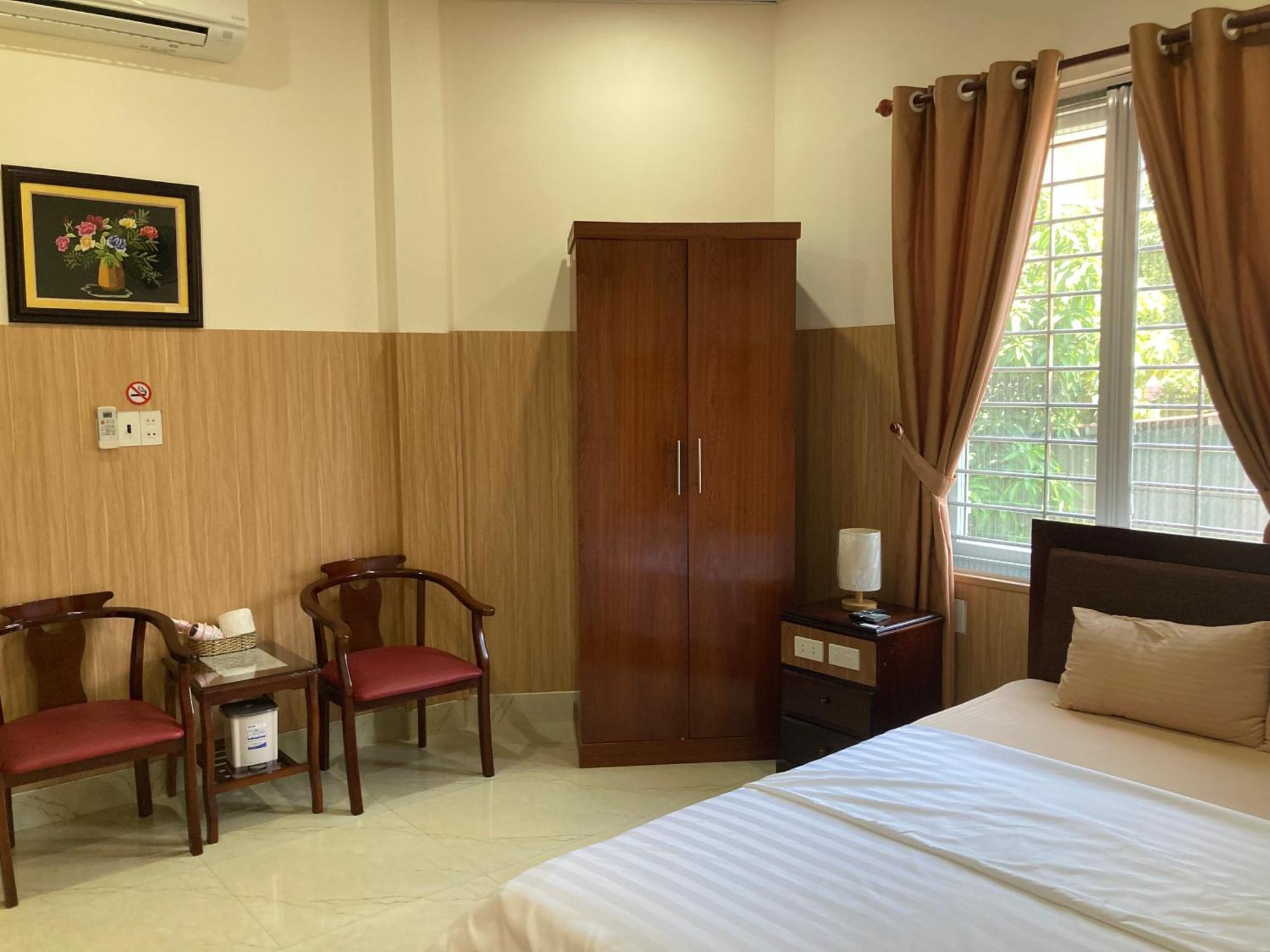 Maily Hostel Hue Exterior photo